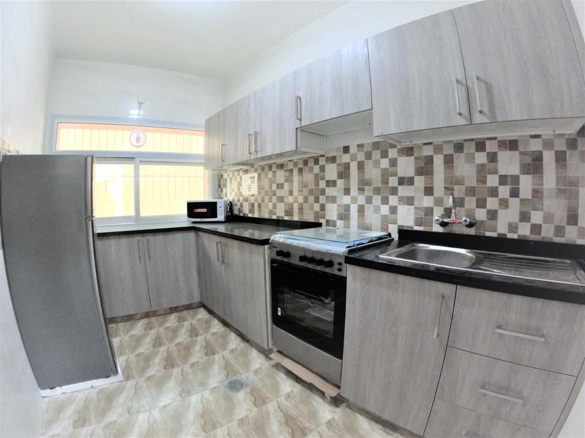 דובאי Hor Al Anz Star Residence - Home Stay מראה חיצוני תמונה